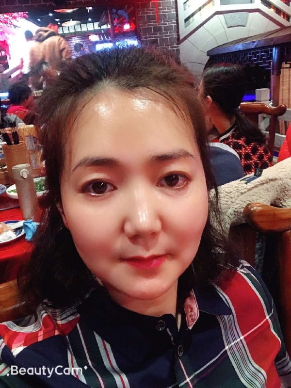 艳儿的第一张照片--成都相亲服务中心