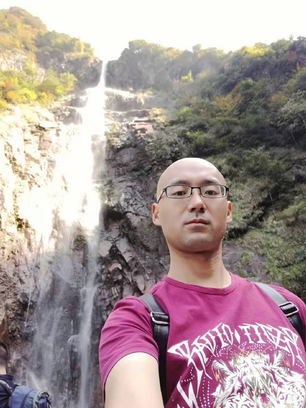 木石的第三张照片--成都相亲服务中心