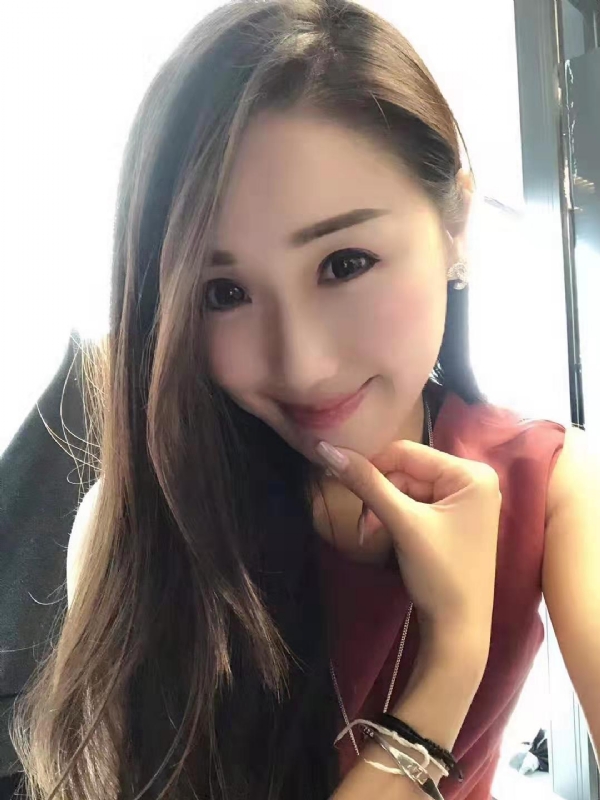 彩蝶的第一张照片--成都相亲服务中心