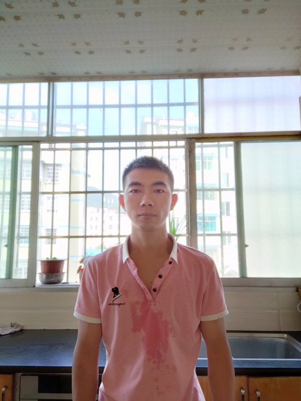 破晓依然的第一张照片--成都相亲服务中心