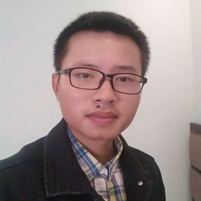 一只独行的猪的第一张照片--成都相亲服务中心