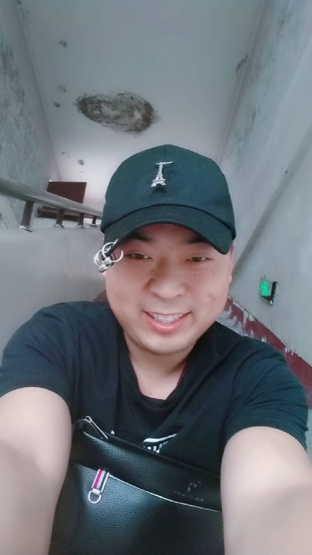 前世今生的爱的第一张照片--成都相亲服务中心