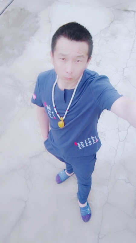 一叶之秋的第一张照片--成都相亲服务中心