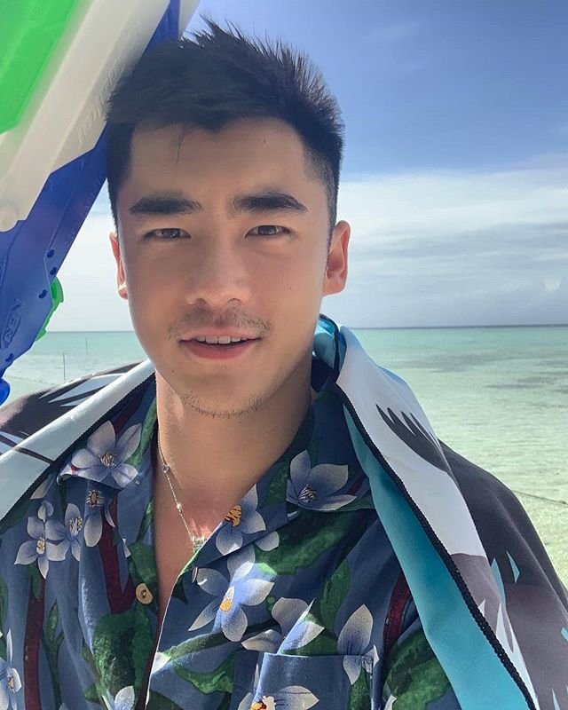 似风沙的第一张照片--成都相亲服务中心