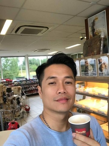 短歌的第一张照片--成都相亲服务中心