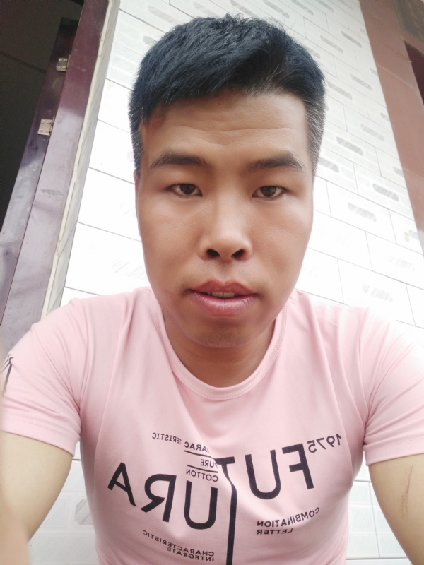 守护爱情的第一张照片--成都相亲服务中心