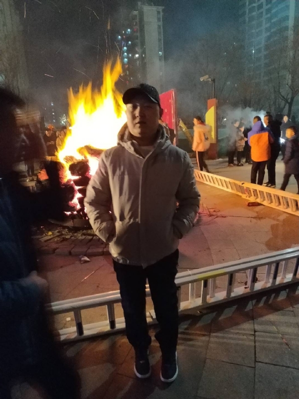 爱情里的俩个人的第二张照片--成都相亲服务中心