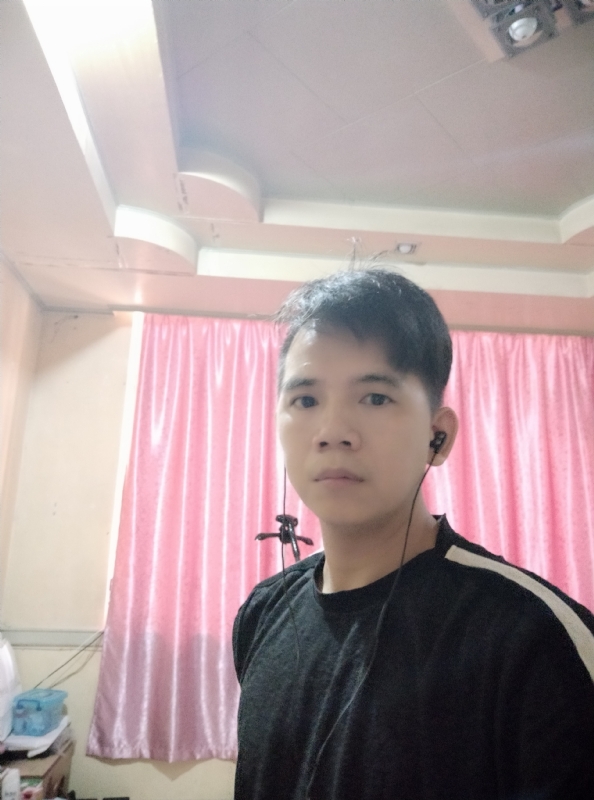 三月天的第一张照片--成都相亲服务中心