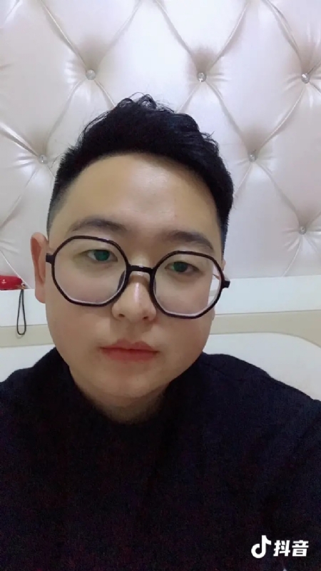 杰森的第一张照片--成都相亲服务中心
