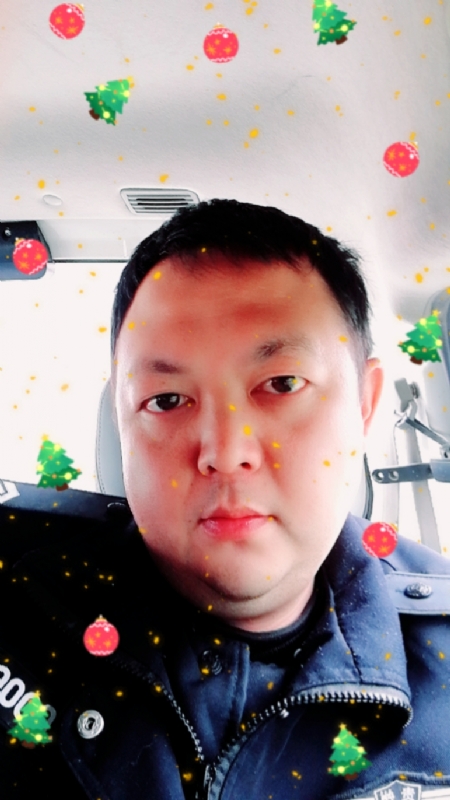 恨孤独的第一张照片--成都相亲服务中心