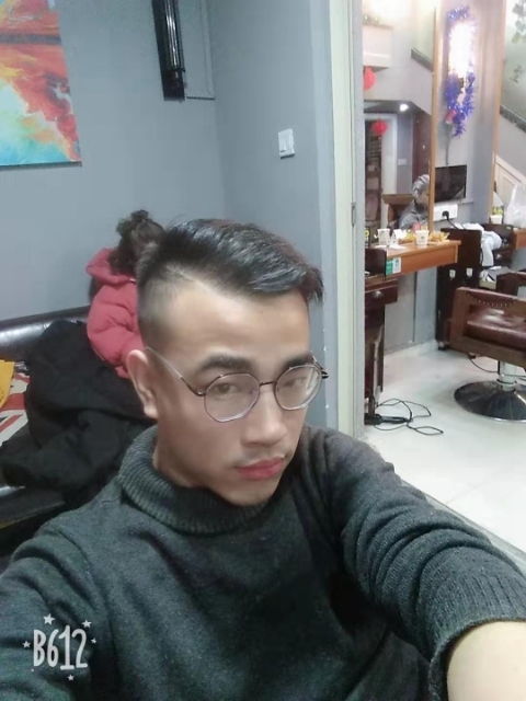 土豆的忧伤的第一张照片--成都相亲服务中心