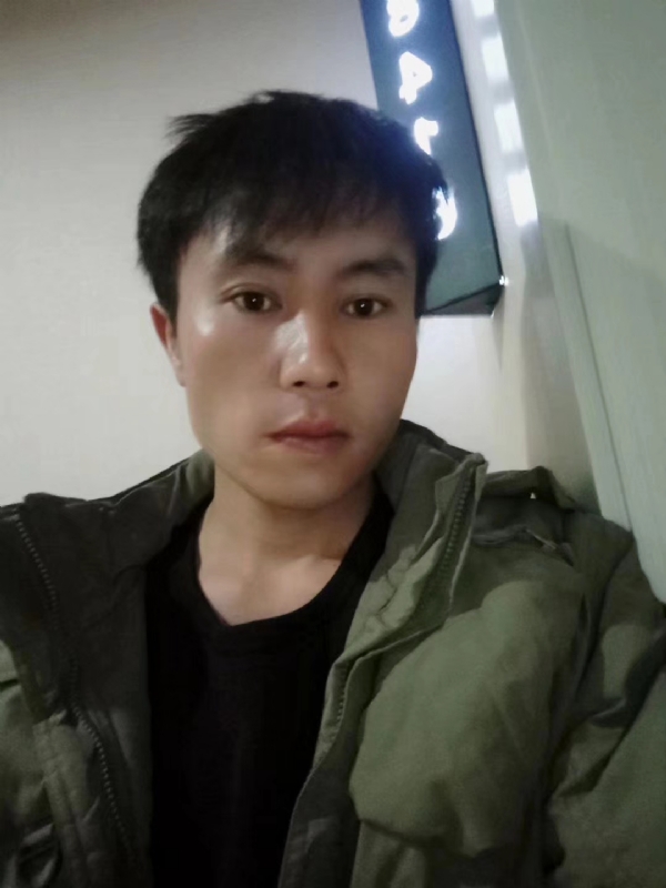 槑头槑脑的第一张照片--成都相亲服务中心