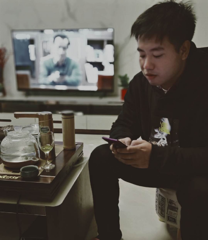 嗯今年能脱单吗的第一张照片--成都相亲服务中心