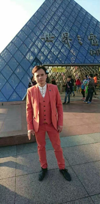 小甘的第二张照片--成都相亲服务中心