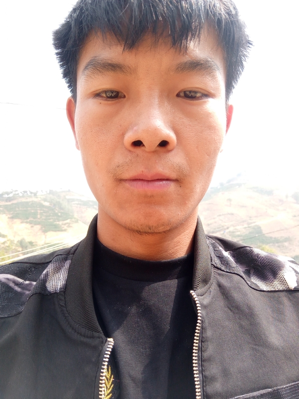 唐伟的第一张照片--成都相亲服务中心