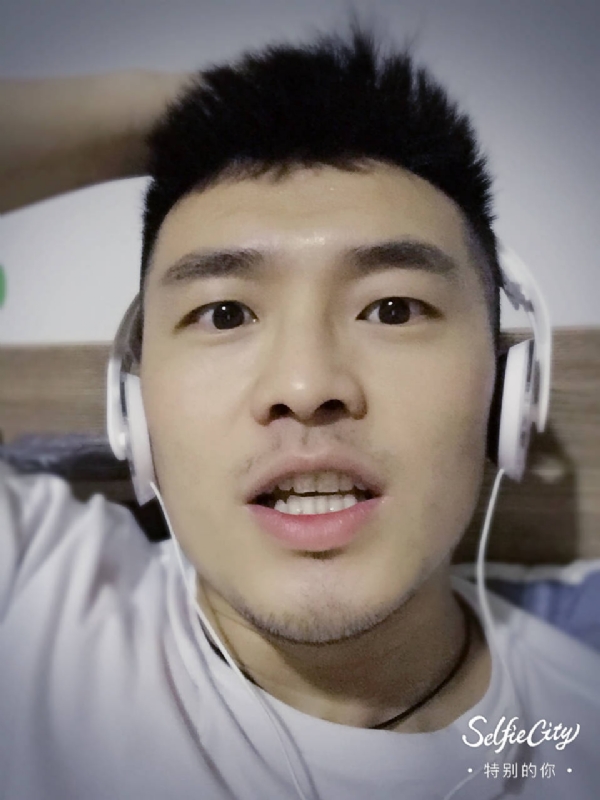 开心最好的第一张照片--成都相亲服务中心