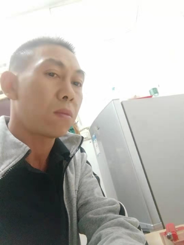 相信自己的第一张照片--成都相亲服务中心