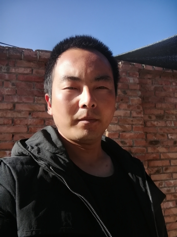 流年寂寞了谁的容颜的第一张照片--成都相亲服务中心