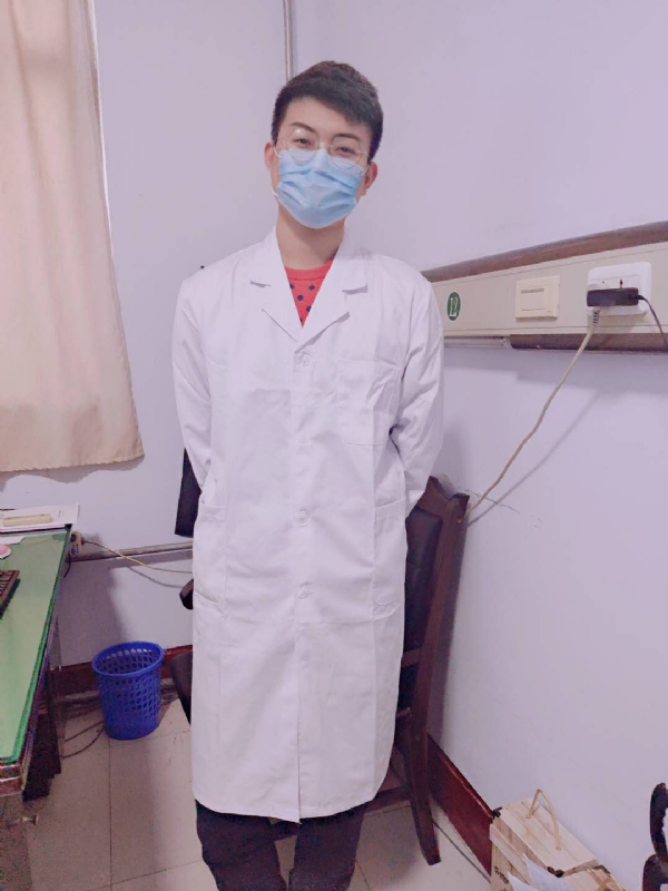 Leslie的第一张照片--成都相亲服务中心