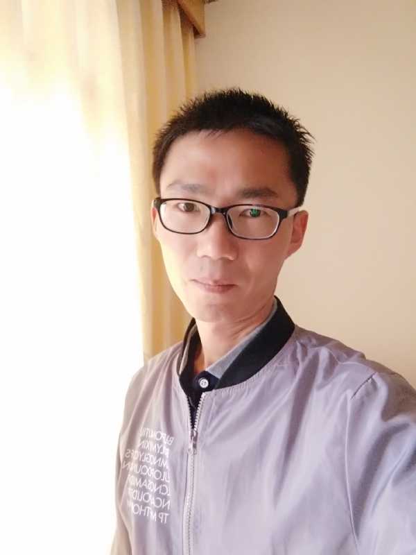平凡的风的第二张照片--成都相亲服务中心