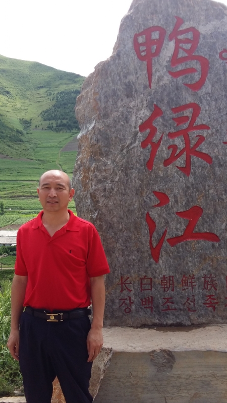 光头哥的第一张照片--成都相亲服务中心