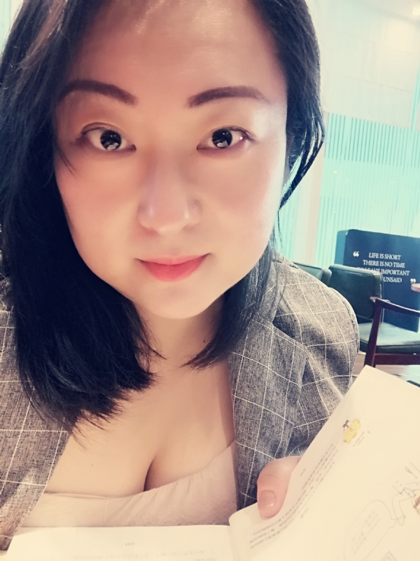 铃瑶的第二张照片--成都相亲服务中心
