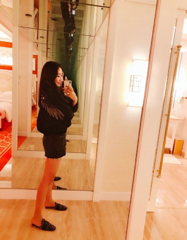 妮妮的第一张照片--成都相亲服务中心