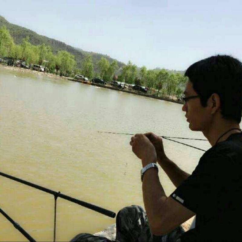 存在的第一张照片--成都相亲服务中心