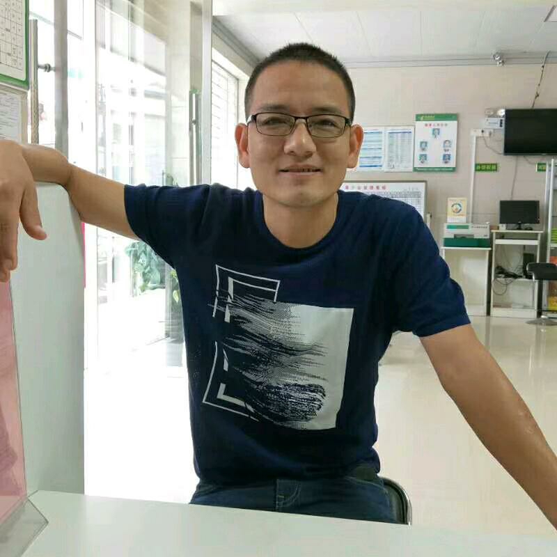 人生就像高尔夫的第二张照片--成都相亲服务中心