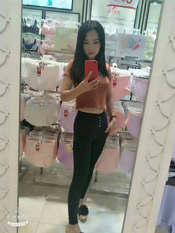 小可爱的第一张照片--成都相亲服务中心