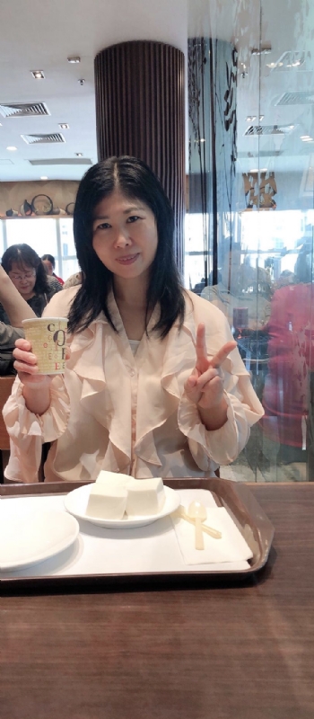 Lina的第一张照片--成都相亲服务中心