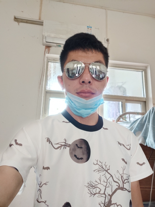 馨荣的第二张照片--成都相亲服务中心