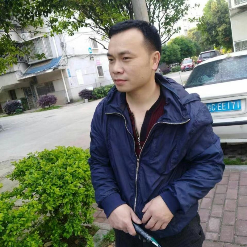 灰色足迹的第一张照片--成都相亲服务中心