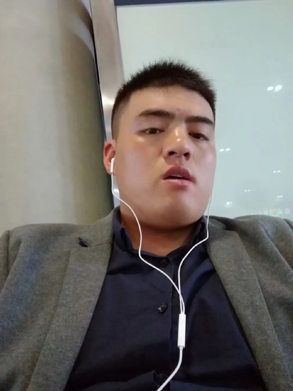 崩沙卡拉卡的第一张照片--成都相亲服务中心