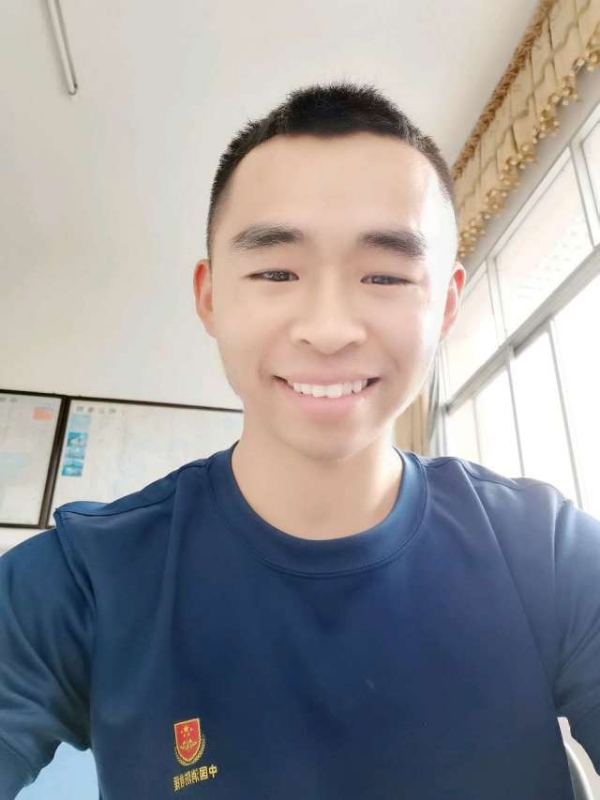 超超的第二张照片--成都相亲服务中心
