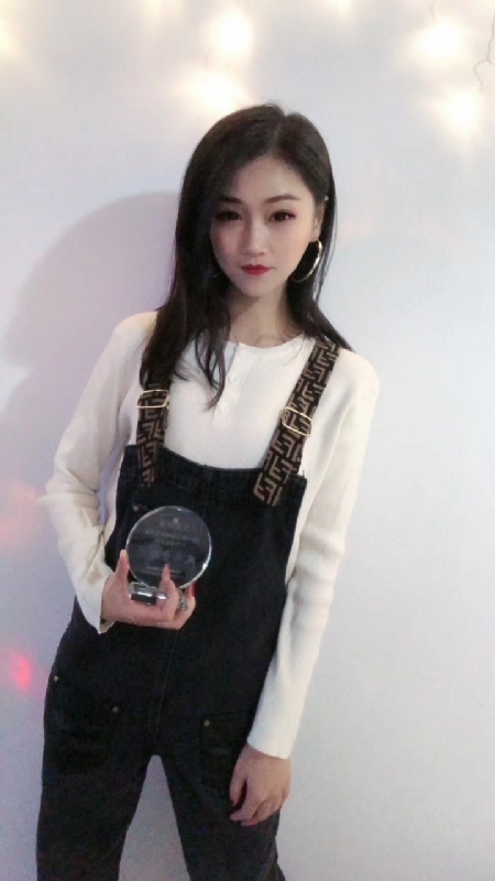 迷人的小璐的第一张照片--成都相亲服务中心