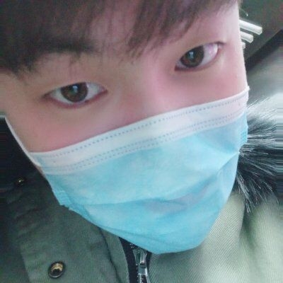 大学生的第一张照片--成都相亲服务中心