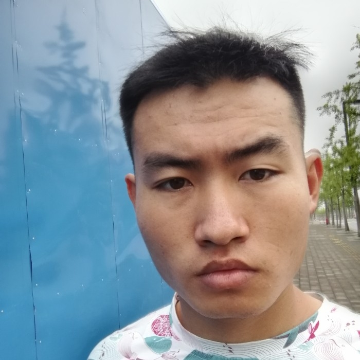 爱一个哦的第一张照片--成都相亲服务中心