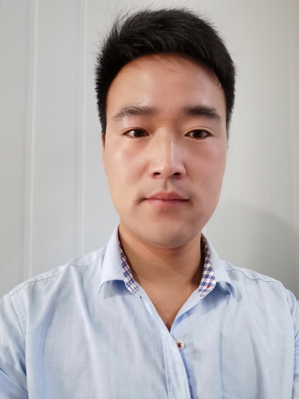 诗和远方的第一张照片--成都相亲服务中心