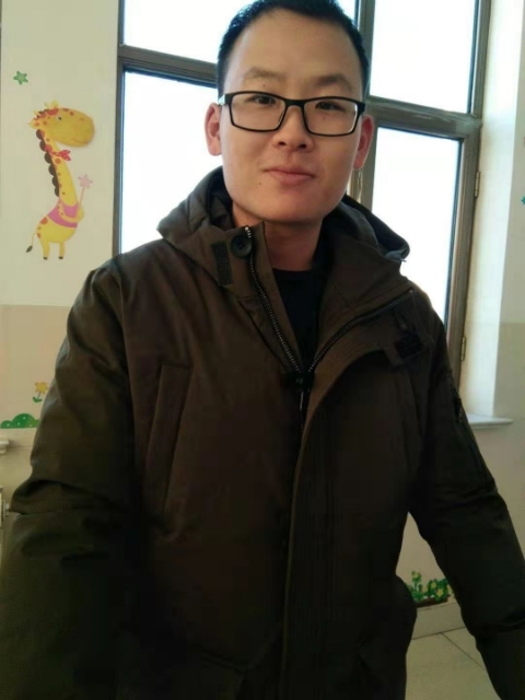 品上男人的第一张照片--成都相亲服务中心