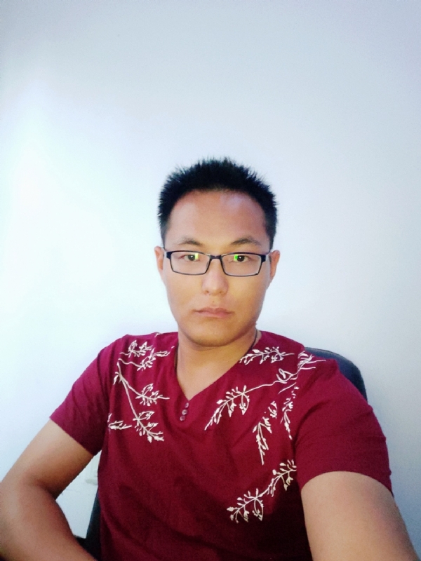 泉海洋的第一张照片--成都相亲服务中心