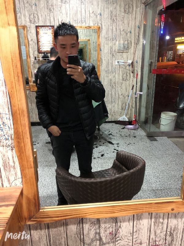 知足常乐的第三张照片--成都相亲服务中心