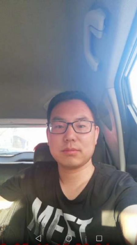 小哥的第一张照片--成都相亲服务中心