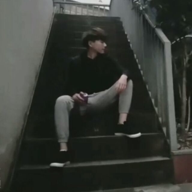 你是魔鬼吗的第一张照片--成都相亲服务中心