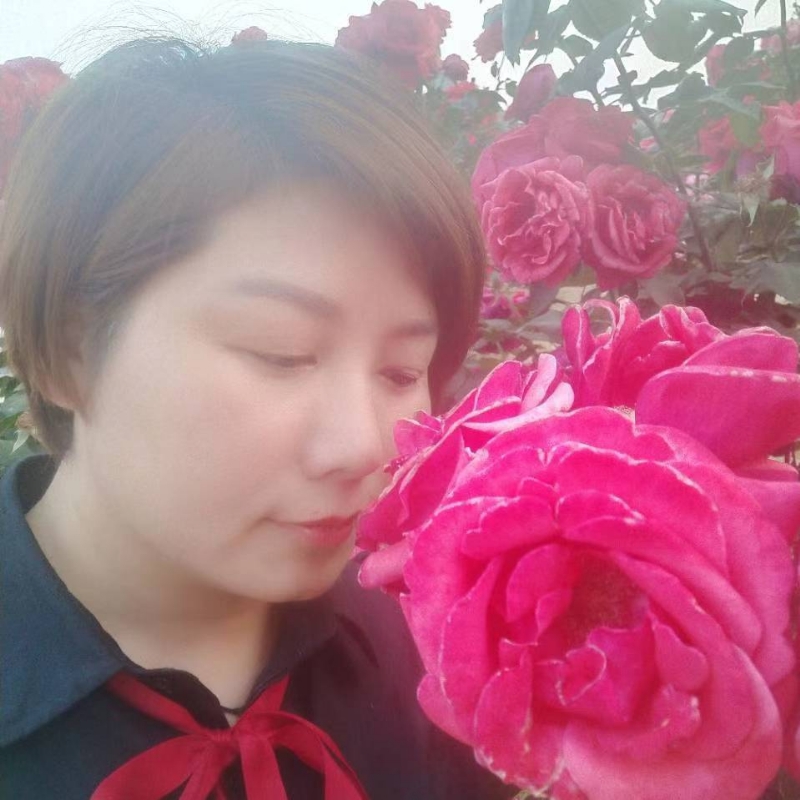 潇潇雨歌的第一张照片--成都相亲服务中心