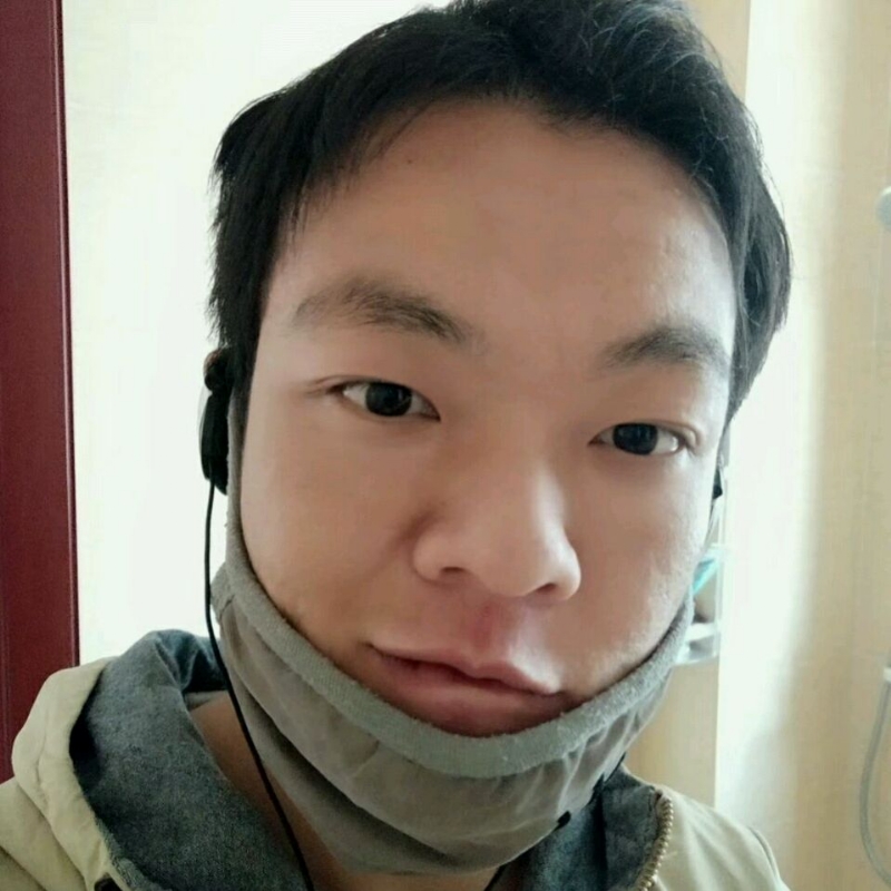 泡沫哭泣的第一张照片--成都相亲服务中心