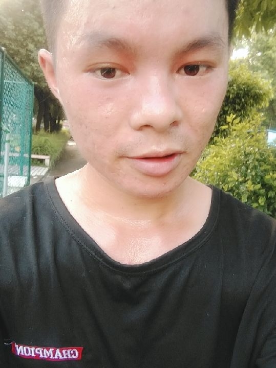楠呐的第二张照片--成都相亲服务中心