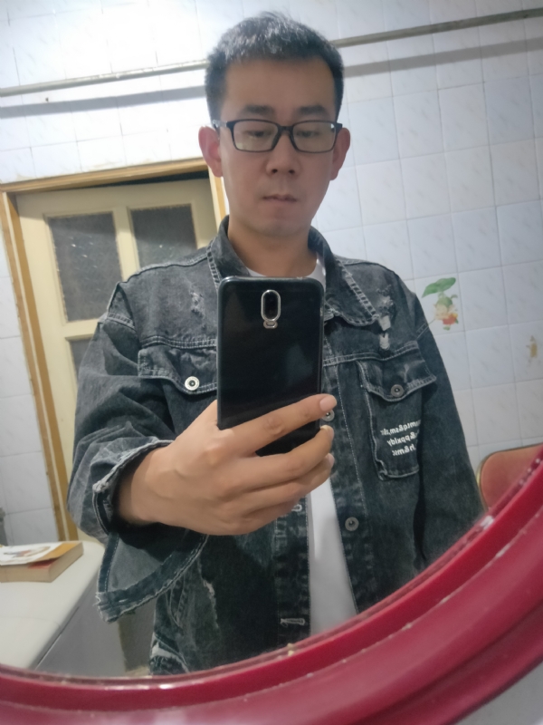 纸上谈兵的第一张照片--成都相亲服务中心