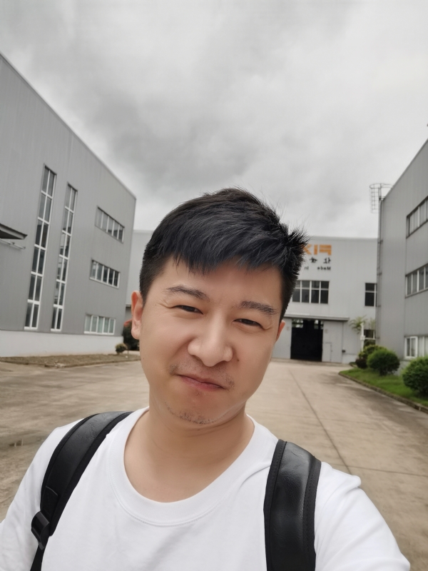 二叔的第二张照片--成都相亲服务中心