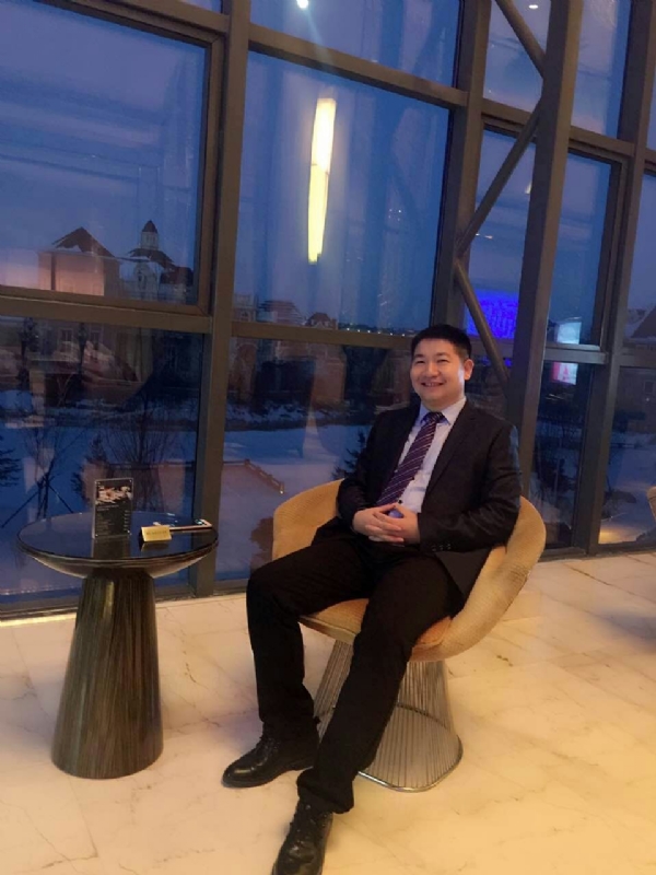 四只老虎的第一张照片--成都相亲服务中心